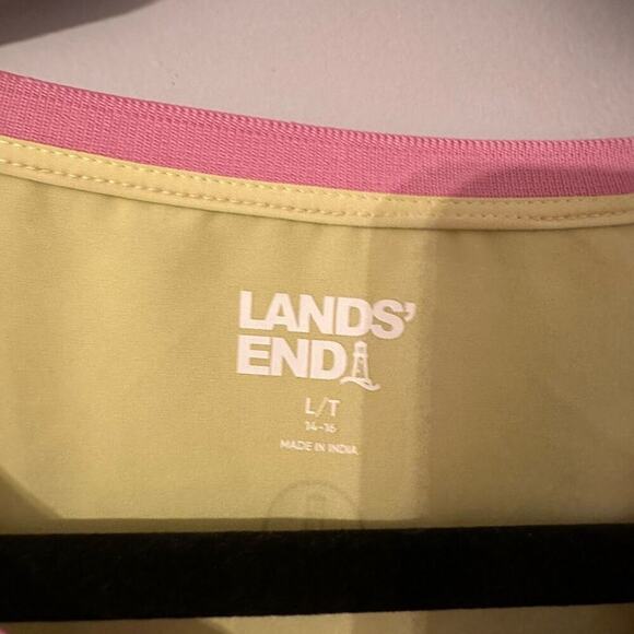 Lands End Women's Top Size L/T Lightweight Moisture Wicking Side Vents Drop Hem - Picture 3 of 5